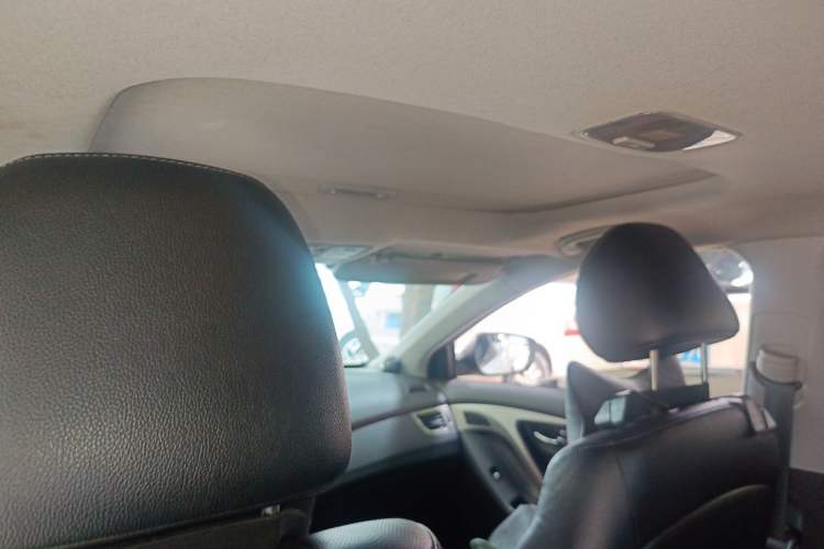 Used Hyundai Elantra (5th Generation / Langdong) 2012 1.6L Automatic Prestige Model Headliner