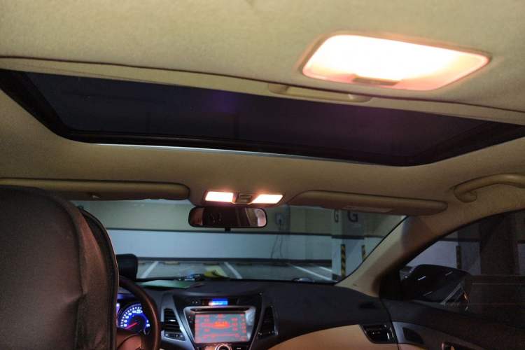 Used Hyundai Elantra (5th Generation / Langdong) 2012 1.6L Manual Leading Model Headliner