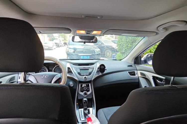 Used Hyundai Elantra (5th Generation / Langdong) 2012 1.6L Automatic Leading Model Headliner