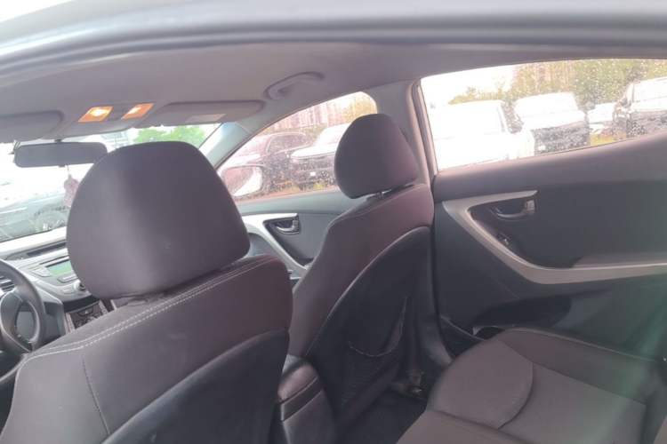 Used Hyundai Elantra (5th Generation / Langdong) 2012 1.6L Automatic Fashion Edition Headliner