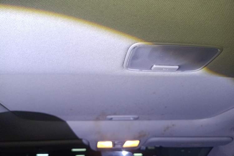 Used Hyundai Elantra (5th Generation / Langdong) 2012 1.6L Automatic Prestige Model Headliner