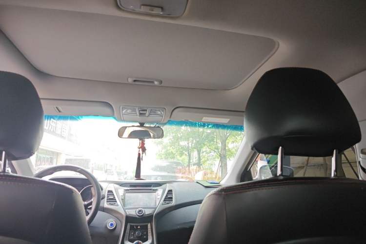 Used Hyundai Elantra (5th Generation / Langdong) 2012 1.6L Manual Leading Model Headliner