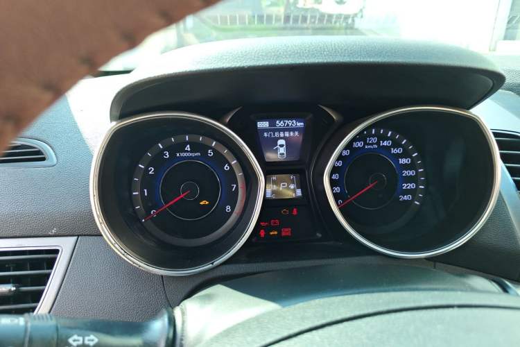 Used Hyundai Elantra (5th Generation / Langdong) 2012 1.6L Automatic Leading Model Instrument Cluster