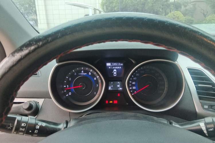 Used Hyundai Elantra (5th Generation / Langdong) 2012 1.6L Manual Leading Model Instrument Cluster