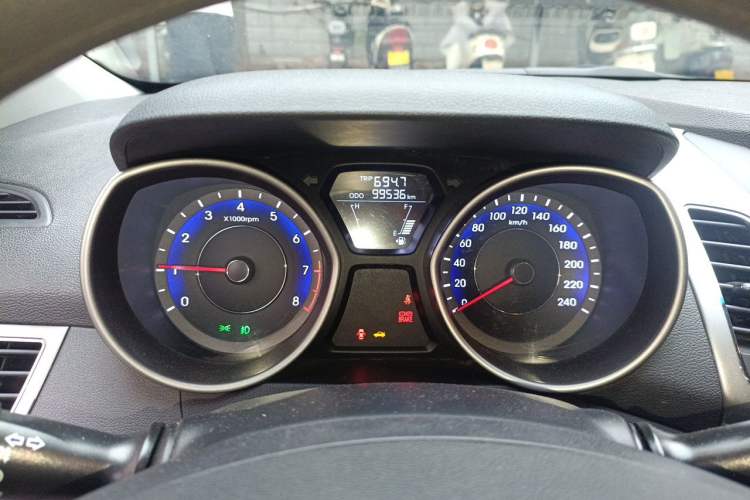 Used Hyundai Elantra (5th Generation / Langdong) 2012 1.6L Manual Fashion Edition Instrument Cluster