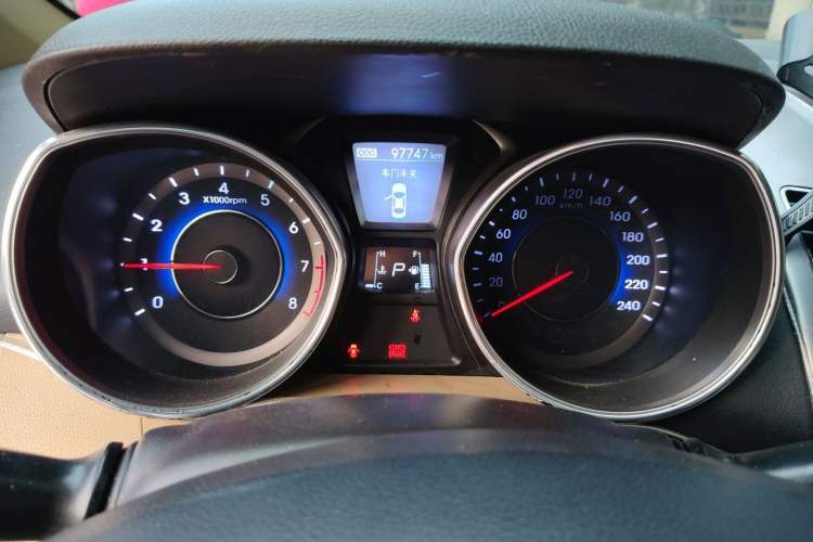 Used Hyundai Elantra (5th Generation / Langdong) 2012 1.6L Automatic Prestige Model Instrument Cluster
