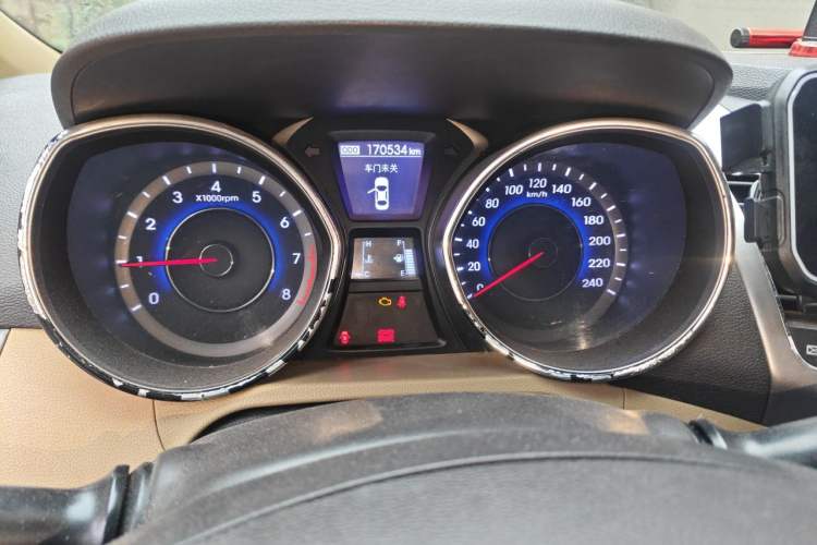 Used Hyundai Elantra (5th Generation / Langdong) 2012 1.6L Manual Leading Model Instrument Cluster