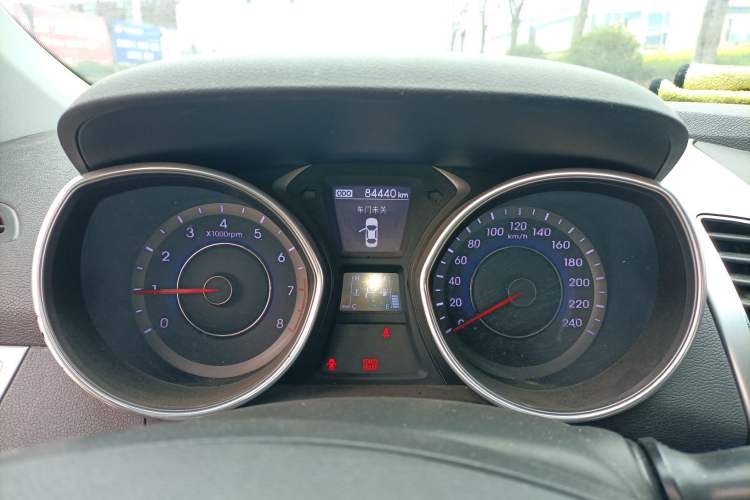 Used Hyundai Elantra (5th Generation / Langdong) 2012 1.6L Automatic Leading Model Instrument Cluster