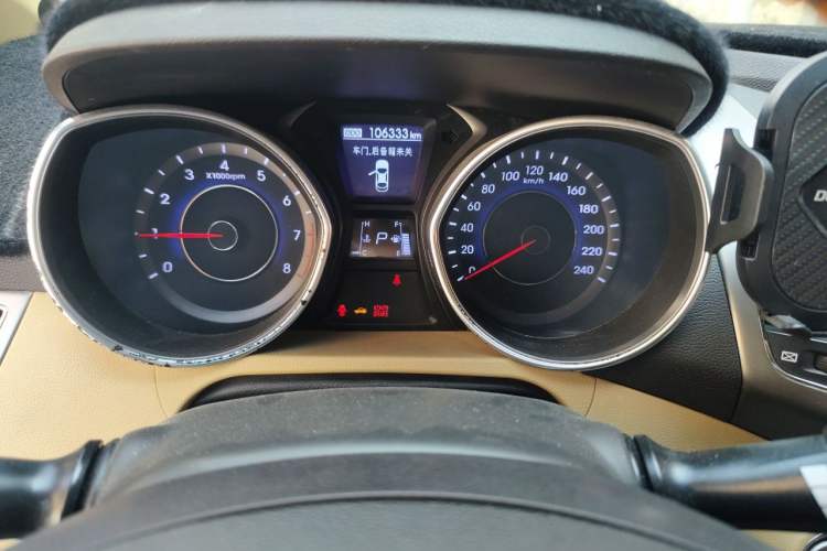 Used Hyundai Elantra (5th Generation / Langdong) 2012 1.6L Automatic Leading Model Instrument Cluster