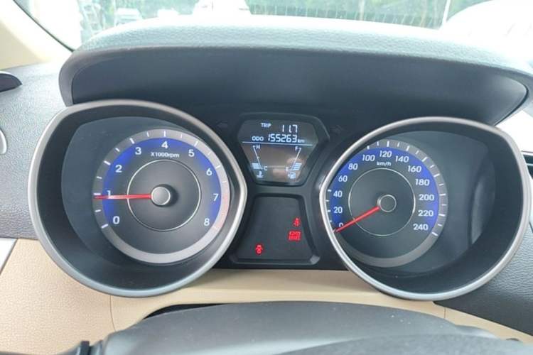 Used Hyundai Elantra (5th Generation / Langdong) 2012 1.6L Manual Fashion Edition Instrument Cluster