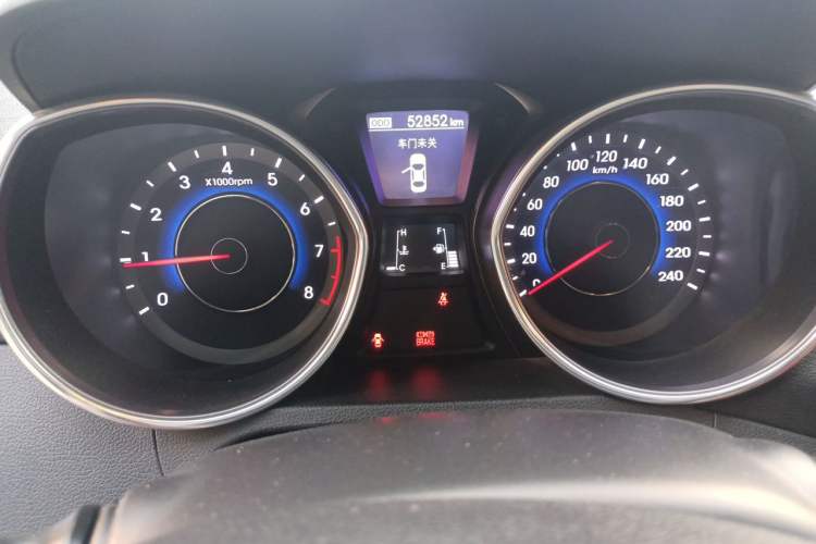 Used Hyundai Elantra (5th Generation / Langdong) 2012 1.6L Manual Leading Model Instrument Cluster
