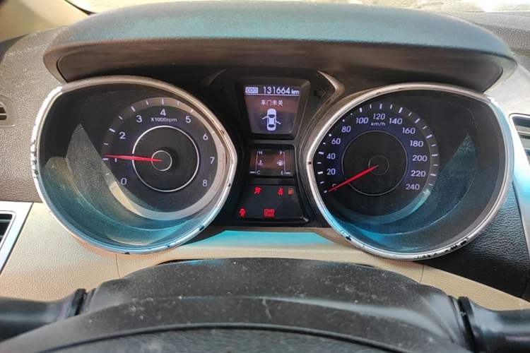 Used Hyundai Elantra (5th Generation / Langdong) 2012 1.6L Manual Leading Model Instrument Cluster