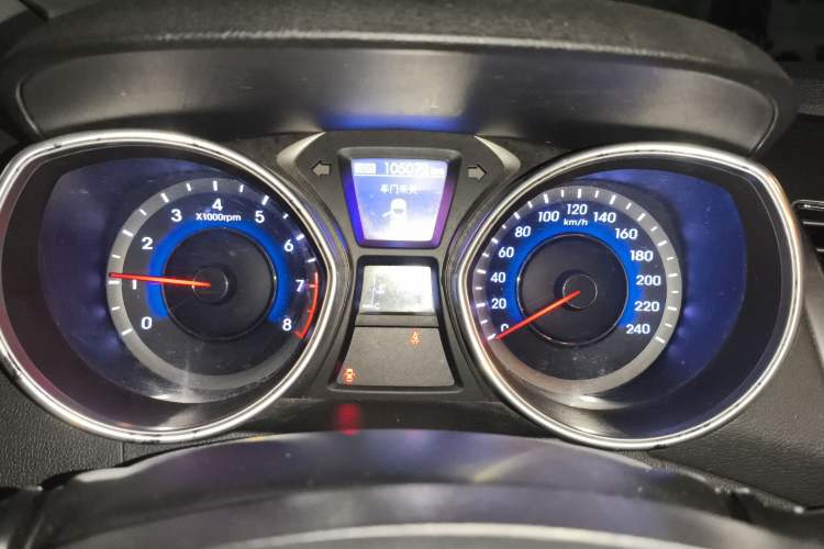 Used Hyundai Elantra (5th Generation / Langdong) 2012 1.6L Manual Leading Model Instrument Cluster