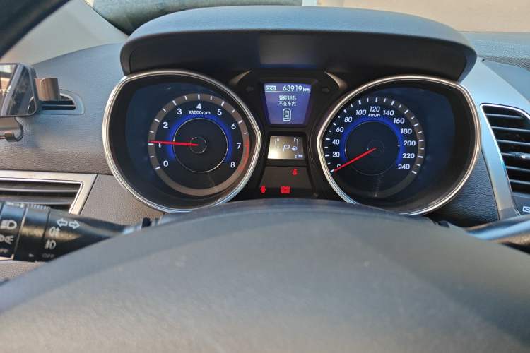 Used Hyundai Elantra (5th Generation / Langdong) 2012 1.6L Automatic Leading Model Instrument Cluster