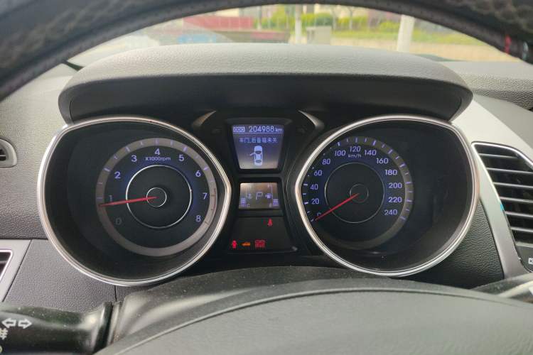 Used Hyundai Elantra (5th Generation / Langdong) 2012 1.6L Automatic Prestige Model Instrument Cluster