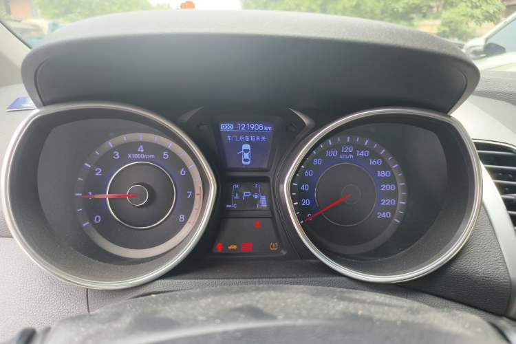 Used Hyundai Elantra (5th Generation / Langdong) 2012 1.8L Automatic Prestige Model Instrument Cluster
