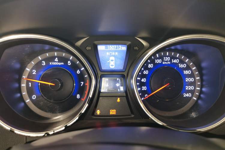 Used Hyundai Elantra (5th Generation / Langdong) 2012 1.6L Manual Leading Model Instrument Cluster