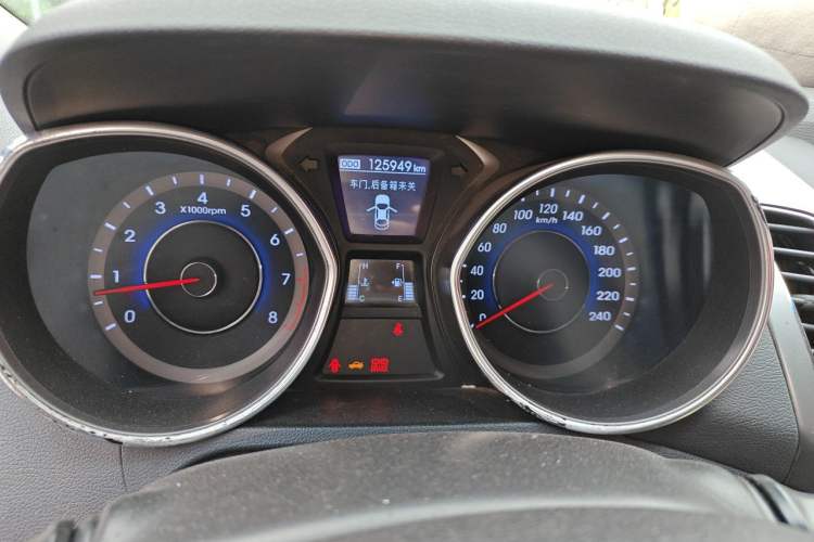 Used Hyundai Elantra (5th Generation / Langdong) 2012 1.6L Manual Leading Model Instrument Cluster