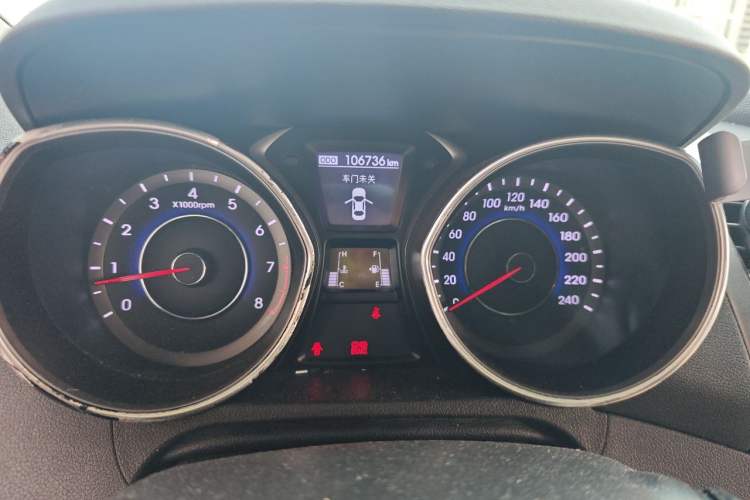 Used Hyundai Elantra (5th Generation / Langdong) 2012 1.6L Manual Leading Model Instrument Cluster