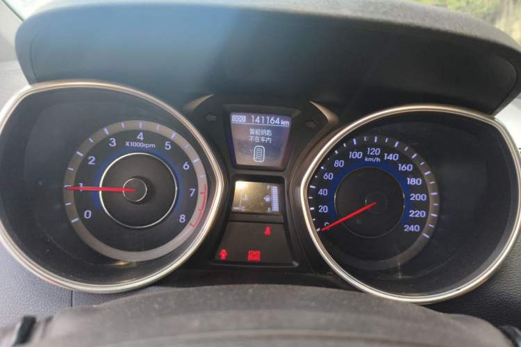 Used Hyundai Elantra (5th Generation / Langdong) 2012 1.6L Manual Leading Model Instrument Cluster