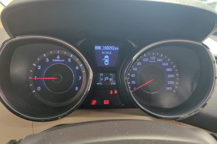 Used Hyundai Elantra (5th Generation / Langdong) 2012 1.6L Automatic Leading Model Instrument Cluster