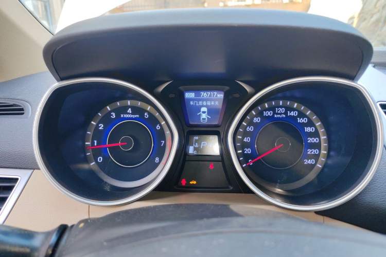 Used Hyundai Elantra (5th Generation / Langdong) 2012 1.6L Automatic Prestige Model Instrument Cluster