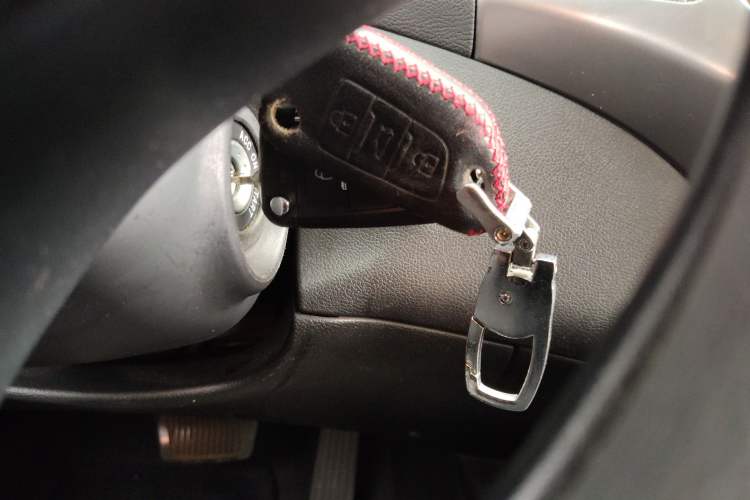 Used Hyundai Elantra (5th Generation / Langdong) 2012 1.6L Automatic Fashion Edition Interior 1