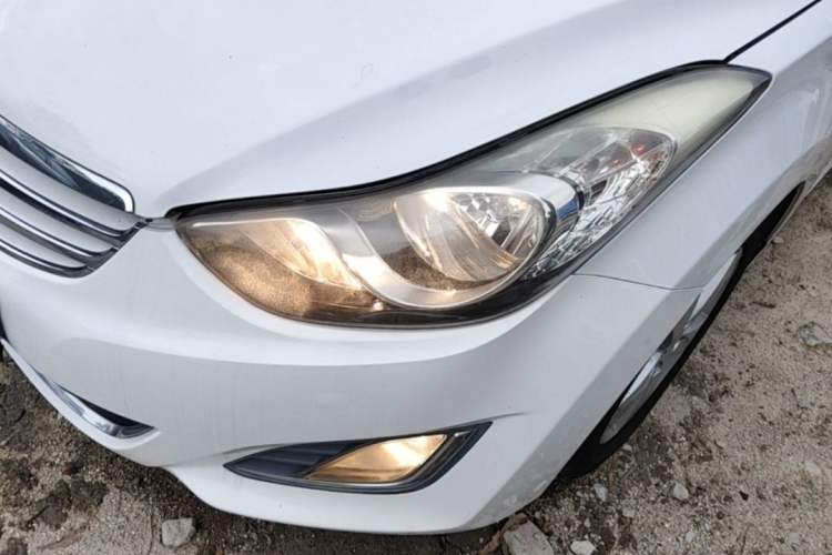 Used Hyundai Elantra (5th Generation / Langdong) 2012 1.6L Manual Fashion Edition Left Front Headlight
