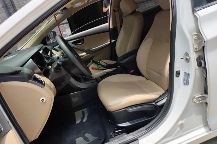 Used Hyundai Elantra (5th Generation / Langdong) 2012 1.6L Automatic Leading Model Left Front Seat