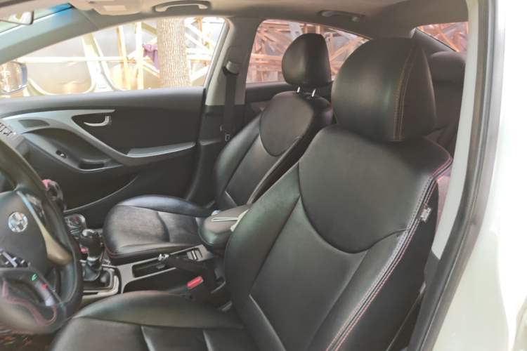 Used Hyundai Elantra (5th Generation / Langdong) 2012 1.6L Manual Leading Model Left Front Seat