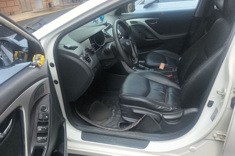 Used Hyundai Elantra (5th Generation / Langdong) 2012 1.6L Automatic Leading Model Left Front Seat