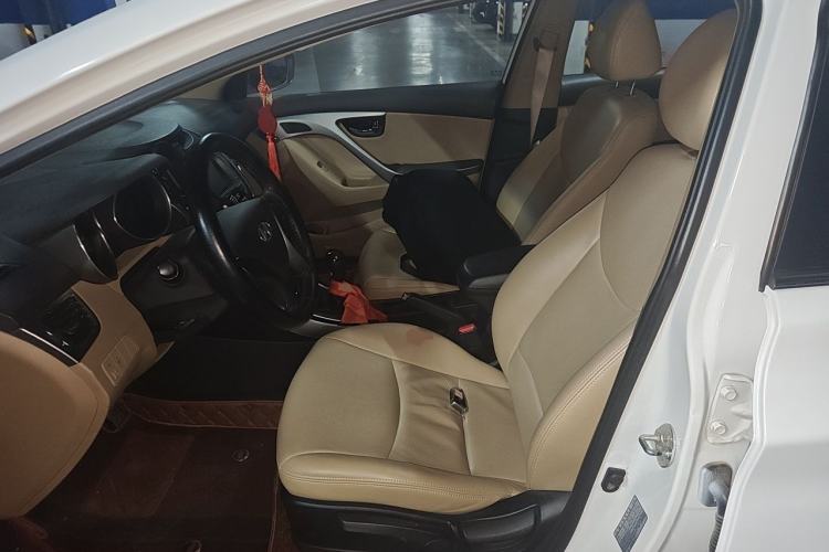 Used Hyundai Elantra (5th Generation / Langdong) 2012 1.6L Manual Leading Model Left Front Seat