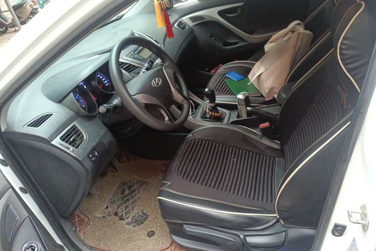 Used Hyundai Elantra (5th Generation / Langdong) 2012 1.6L Manual Fashion Edition Left Front Seat