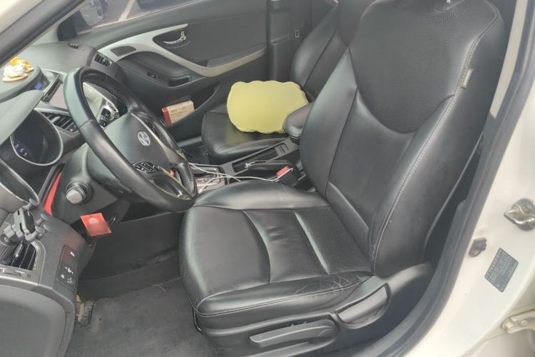 Used Hyundai Elantra (5th Generation / Langdong) 2012 1.6L Automatic Prestige Model Left Front Seat