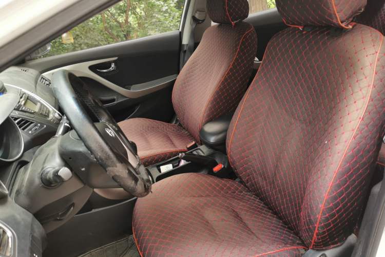Used Hyundai Elantra (5th Generation / Langdong) 2012 1.6L Manual Leading Model Left Front Seat