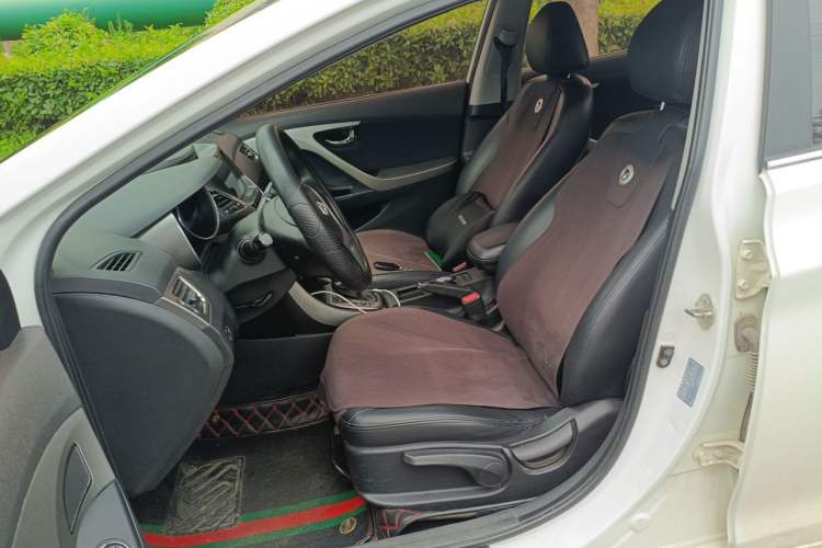 Used Hyundai Elantra (5th Generation / Langdong) 2012 1.6L Automatic Leading Model Left Front Seat