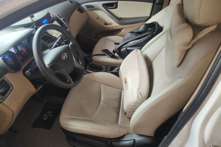 Used Hyundai Elantra (5th Generation / Langdong) 2012 1.6L Automatic Fashion Edition Left Front Seat