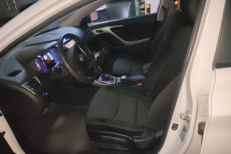 Used Hyundai Elantra (5th Generation / Langdong) 2012 1.6L Automatic Fashion Edition Left Front Seat