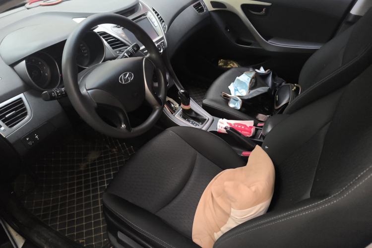 Used Hyundai Elantra (5th Generation / Langdong) 2012 1.6L Automatic Fashion Edition Left Front Seat