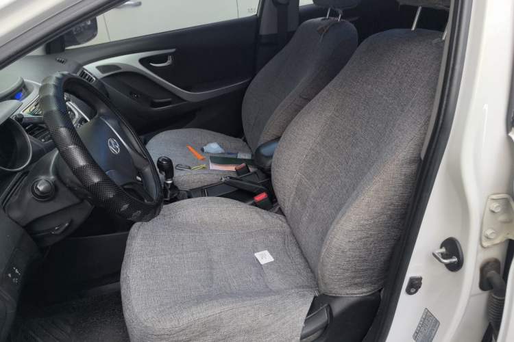 Used Hyundai Elantra (5th Generation / Langdong) 2012 1.6L Manual Leading Model Left Front Seat