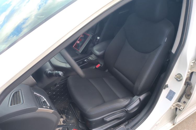 Used Hyundai Elantra (5th Generation / Langdong) 2012 1.6L Manual Leading Model Left Front Seat