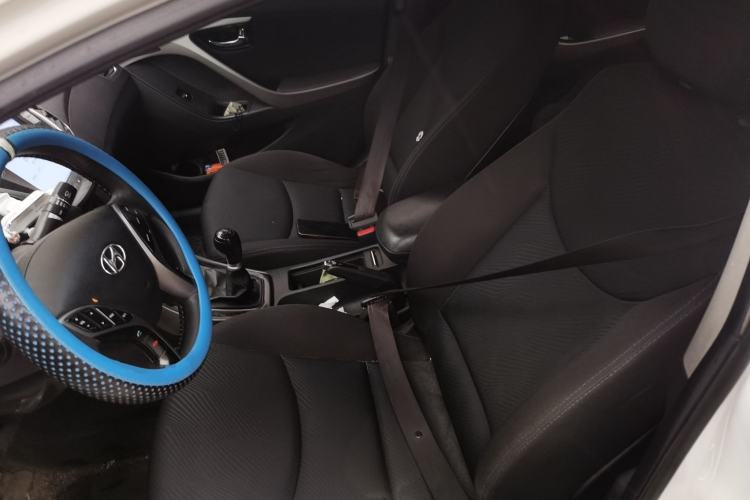 Used Hyundai Elantra (5th Generation / Langdong) 2012 1.6L Manual Leading Model Left Front Seat