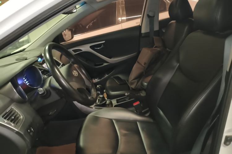 Used Hyundai Elantra (5th Generation / Langdong) 2012 1.6L Manual Leading Model Left Front Seat
