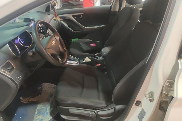 Used Hyundai Elantra (5th Generation / Langdong) 2012 1.6L Automatic Leading Model Left Front Seat
