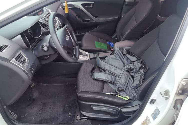 Used Hyundai Elantra (5th Generation / Langdong) 2012 1.6L Automatic Fashion Edition Left Front Seat