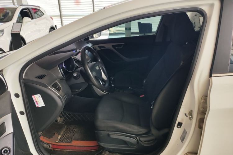 Used Hyundai Elantra (5th Generation / Langdong) 2012 1.6L Manual Leading Model Left Front Seat