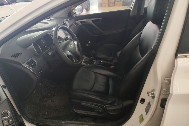 Used Hyundai Elantra (5th Generation / Langdong) 2012 1.6L Manual Fashion Edition Left Front Seat