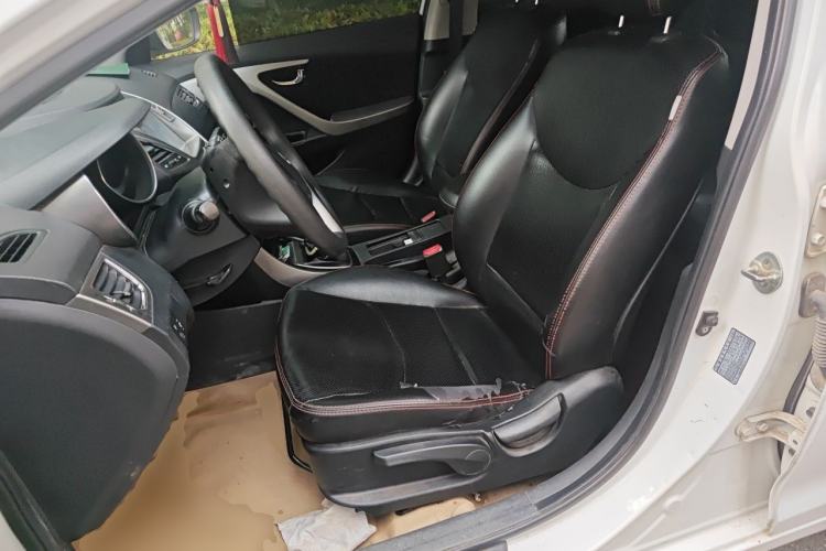Used Hyundai Elantra (5th Generation / Langdong) 2012 1.6L Manual Leading Model Left Front Seat