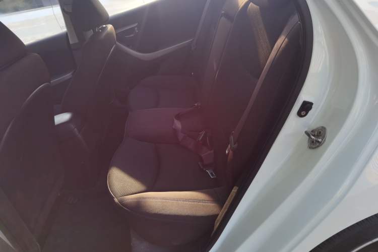 Used Hyundai Elantra (5th Generation / Langdong) 2012 1.6L Manual Leading Model Left Rear Seat