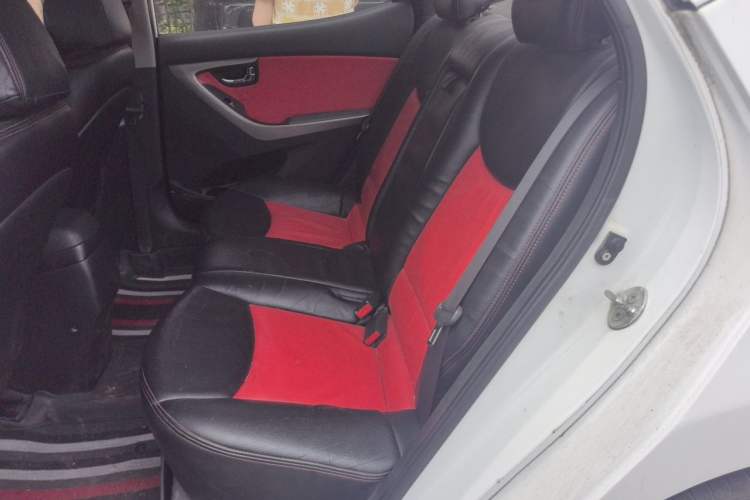 Used Hyundai Elantra (5th Generation / Langdong) 2012 1.6L Manual Leading Model Left Rear Seat